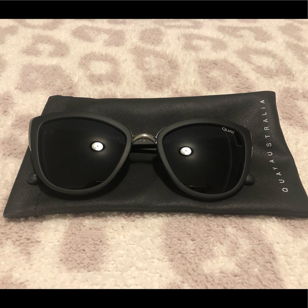 Quay Sunglasses Black